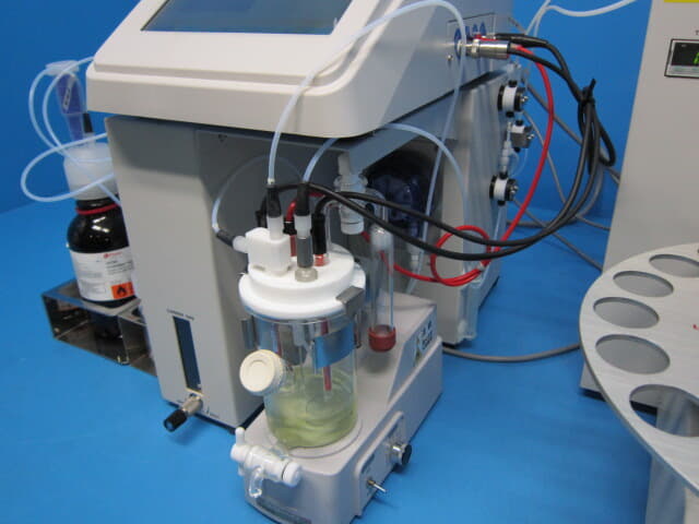 微量自動潤滑油水分測定システム