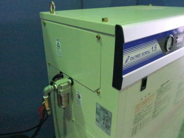HITACHI 空気圧縮機 SRL-1.5DA5