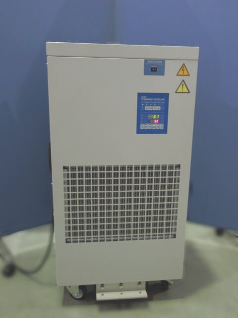 SMC 循環液温調装置 冷凍式サーモチラー HRGC002-A-TY