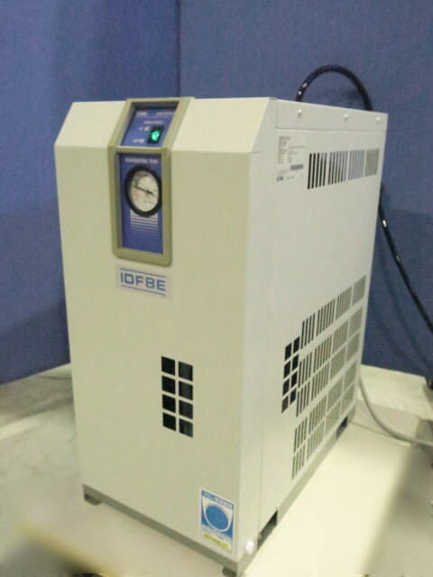 SMC 冷凍式エアドライヤ IDF8E-20-R 管理番号09804 - 中古機器販売