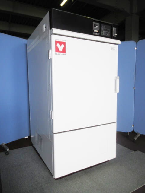 YAMATO Clean Oven DT611