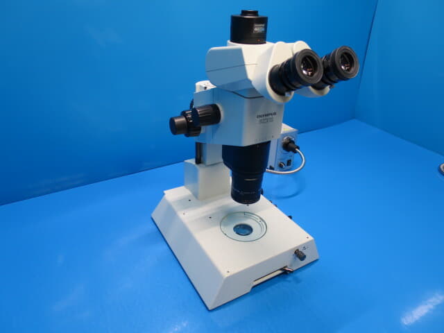中古 ｵﾘﾝﾊﾟｽ　ｼｽﾃﾑ実体顕微鏡 ＳＺＸ１２