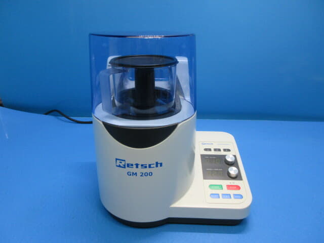 retsch 実験用粉砕機 gm200