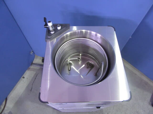 東京理化器械　冷却水循環装置　ＣＡ－１１１６Ａ