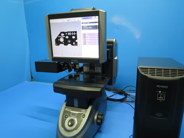 中古 キーエンス　画像測定器　IM-6700 Im-6225