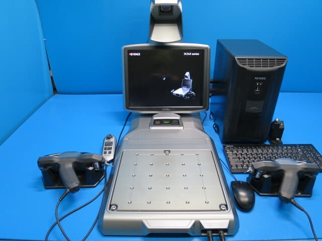 中古 KEYENCE Handheld Probe Coordinate Measuring Machine XM-T1000