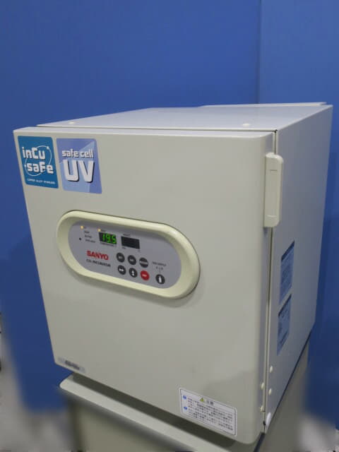 SANYO CO2 Incubator MCO-5AC(UV)