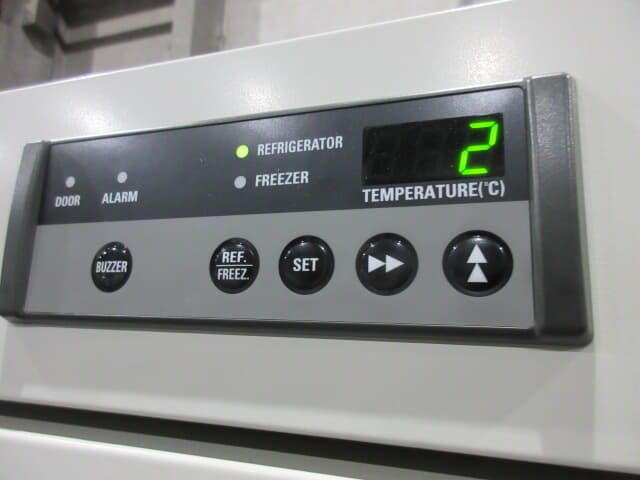 パナソニック　薬用保冷庫　ＭＰＲ－２１５ＦＳ－ＰＪ
