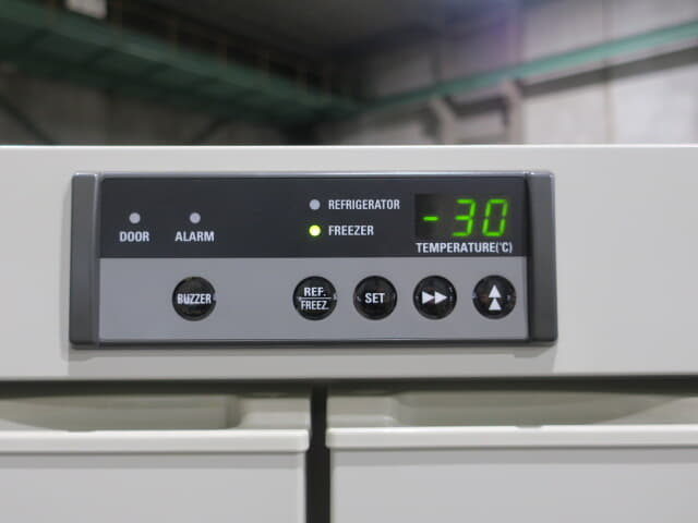 ﾊﾟﾅｿﾆｯｸ 薬用保冷庫 MPR-414FR
