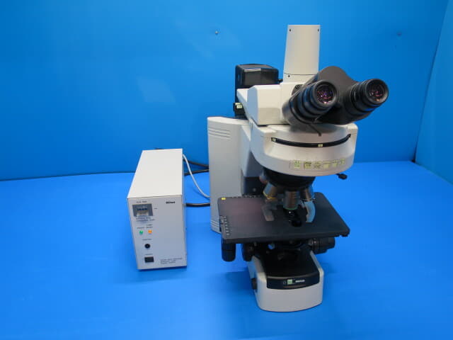 中古 ﾆｺﾝ落射蛍光生物顕微鏡 ｴｸﾘﾌﾟｽ80i