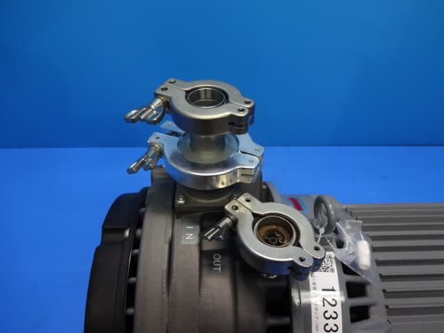 アネスト岩田 真空ポンプ中古 ISP-500C
