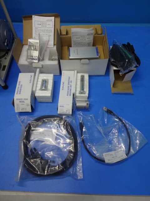 ULVAC 小型高真空排気装置 VPC-051