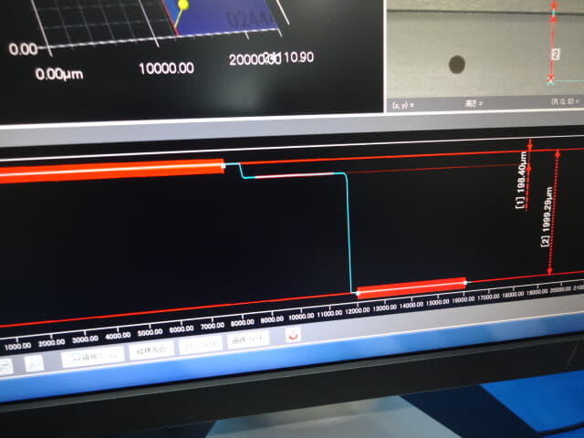 キーエンス ワンショット3D形状測定機 VR-3200