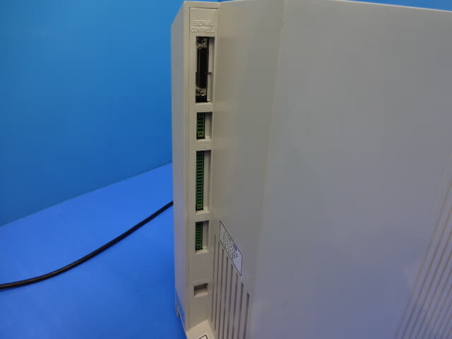 インフィコン ヘリウムリークディテクタ UL200