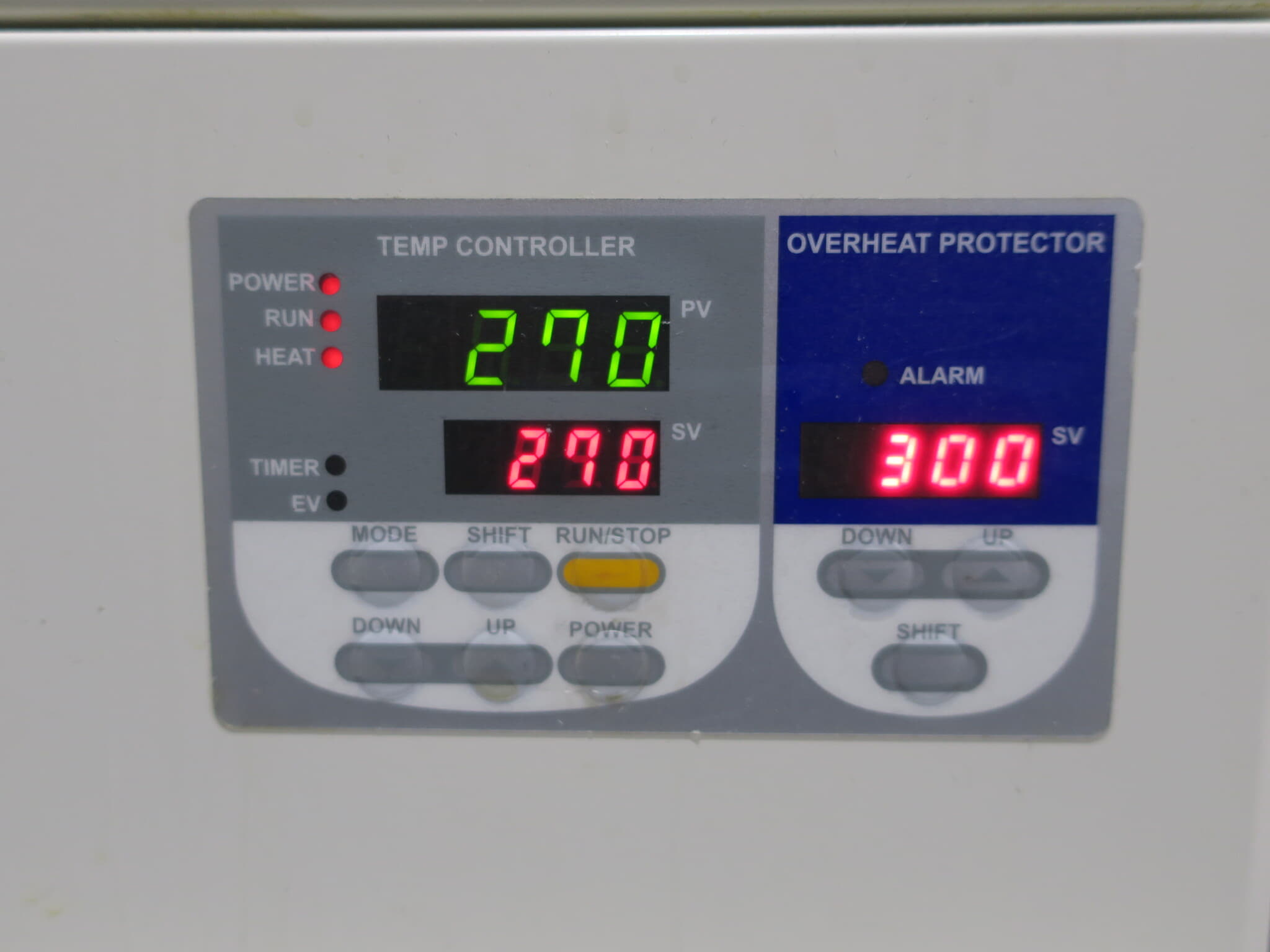 アズワン　定温乾燥器　ｏｆｗ－６００ｓ