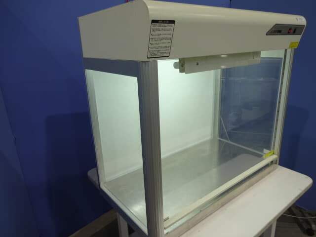 アズワン 卓上型クリーンベンチ（W900mm） CT-900N