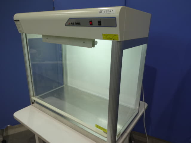 アズワン 卓上型クリーンベンチ（W900mm） CT-900N