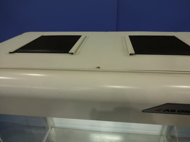 アズワン 卓上型クリーンベンチ（W900mm） CT-900N