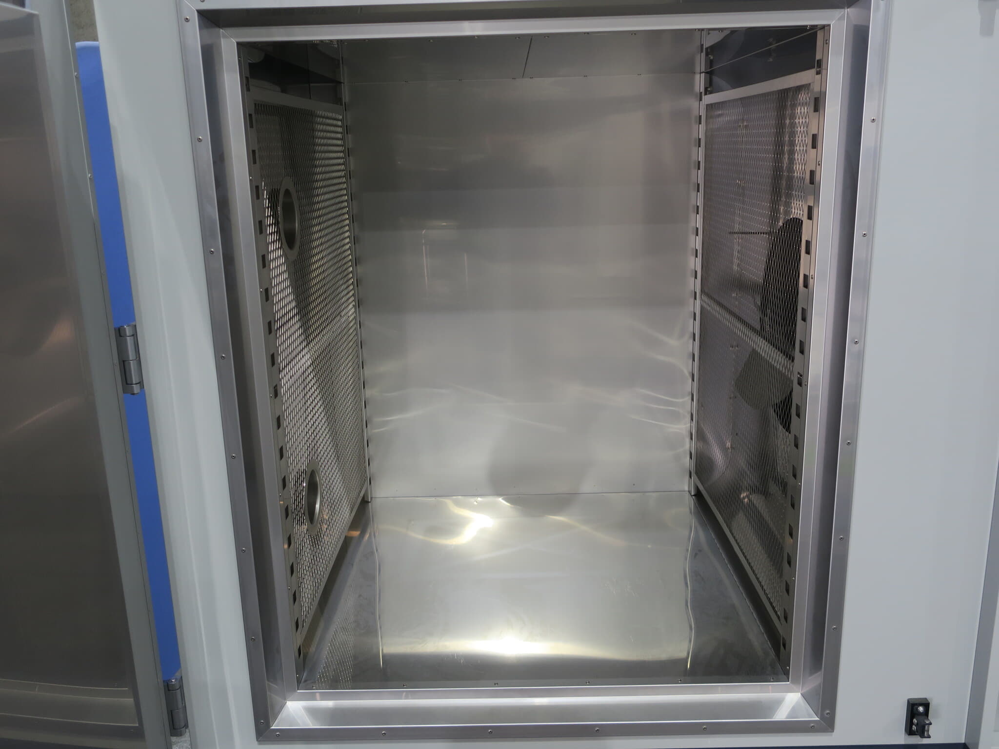 ｴﾀｯｸ 恒温槽 HT240