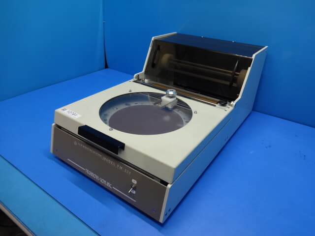TECHNOVISION マニュアルフィルムマウンター中古 FM-2248