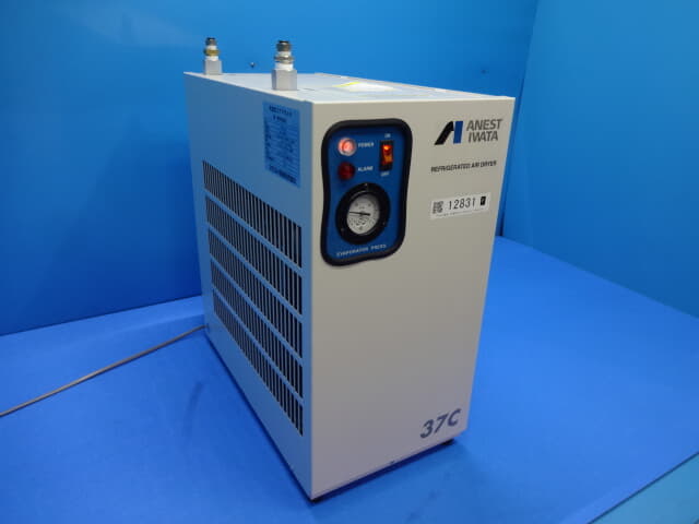 アネスト岩田 冷凍式エアードライヤー中古 RDG-37C