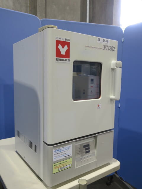 ﾔﾏﾄ科学 送風定温恒温器 dkn302
