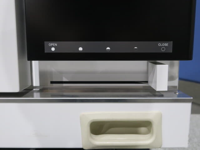 ヤマト科学　精密恒温器　ＤＦ６１２