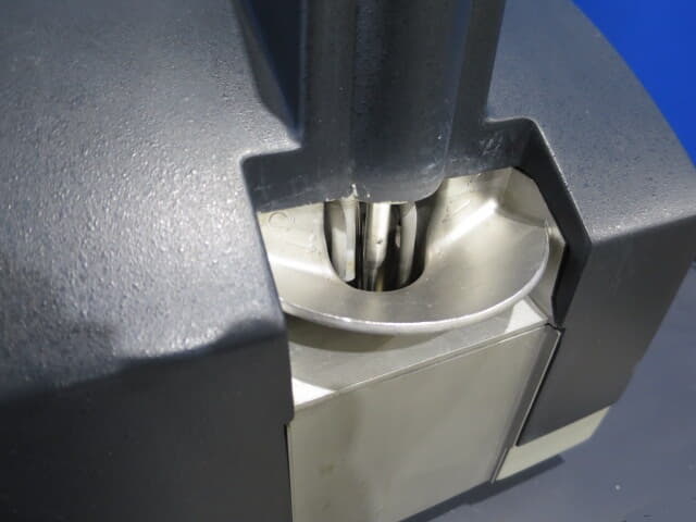 中古 レーザー式粒度分布測定機　LMS-2000e