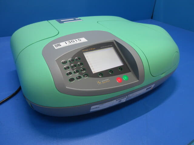 Amersham Biosciences UV Visible Spectrophotometer Ultrospec 2100 pro