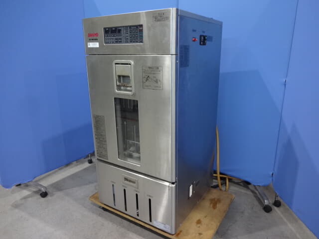 三洋電機 ｼﾞｪｯﾄ式器具洗浄機中古 MJW-9020