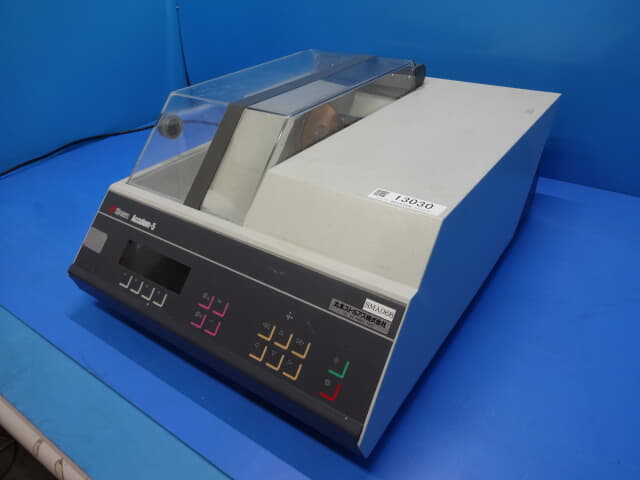 ストルアス 精密自動切断機中古 Accutom-50