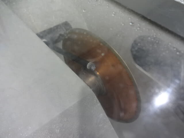 ストルアス 精密自動切断機 Accutom-50