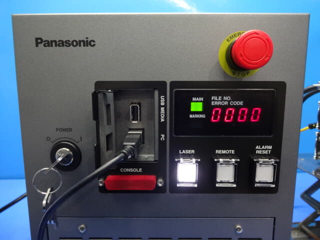 パナソニック 3D制御FAYbレーザーマーカー LP-Z130