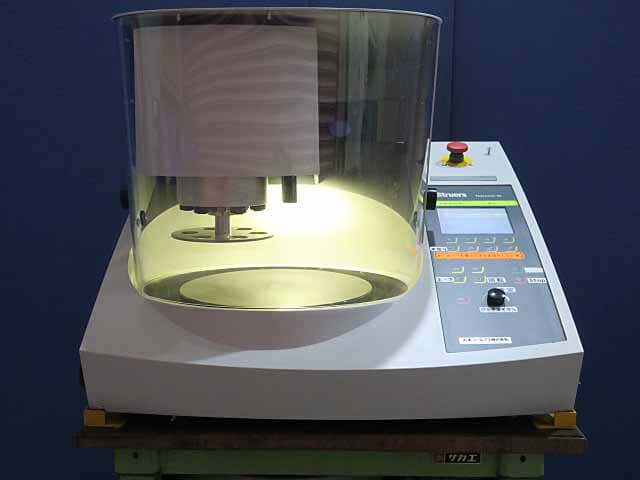 Struers automatic polisher Tegramin30