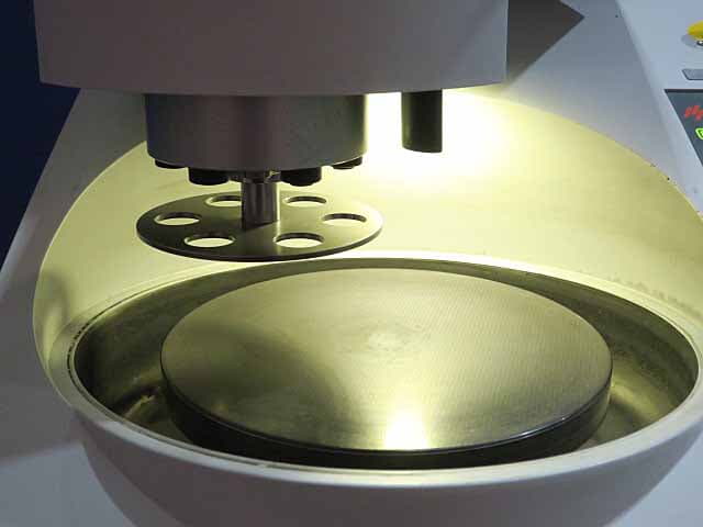 ｽﾄﾙｱｽ 高機能自動研磨装置 Tegramin