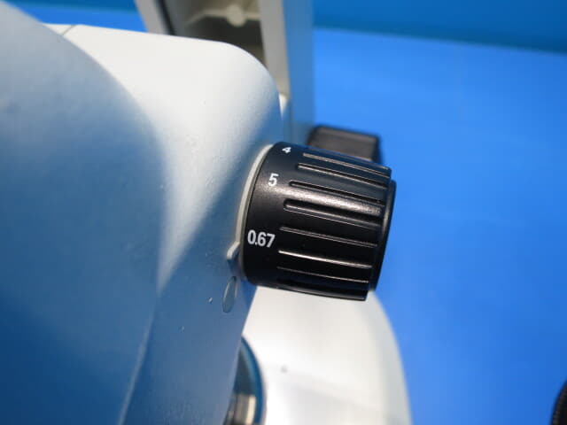 中古 ステレオズーム顕微鏡 smz745　