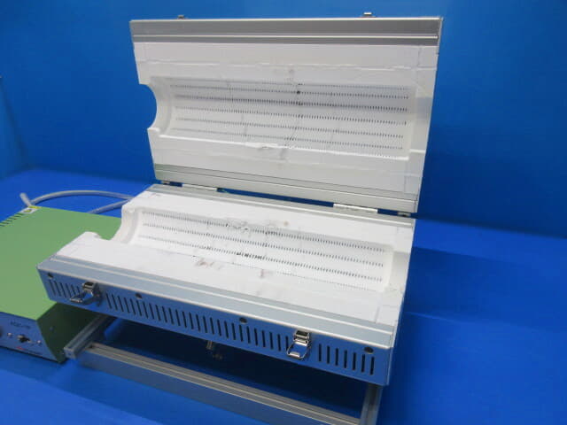 アサヒ理化製作所　セラミック電気管状炉　ＡＲＦ１１１０－５００－８０ＫＣ