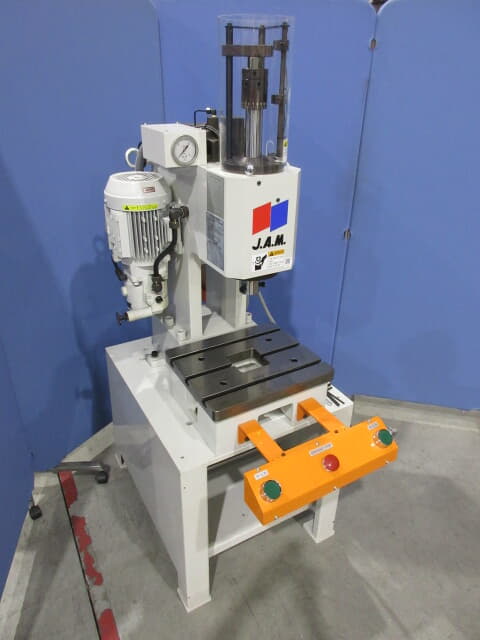 日本ｵｰﾄﾏﾁｯｸﾏｼﾝ 油圧ﾌﾟﾚｽ hyp505s