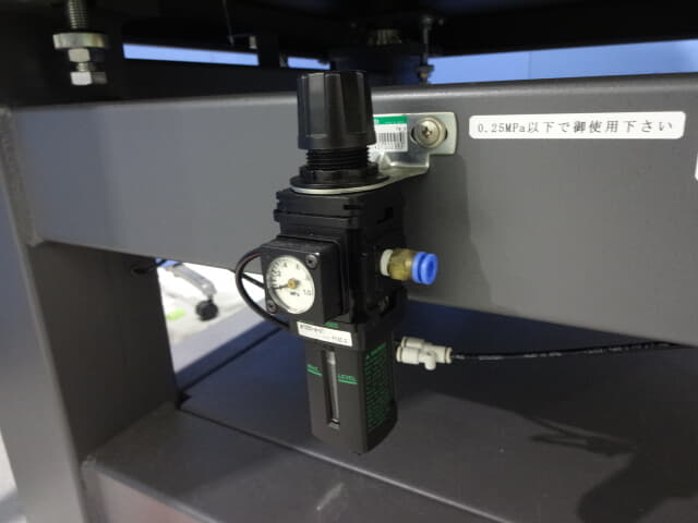 HERZ 超高性能空気ばね式防振台 TDI-BL-109-00