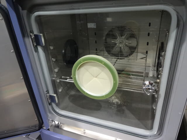 エスペック　小型環境試験器　ｓｈ－６６１