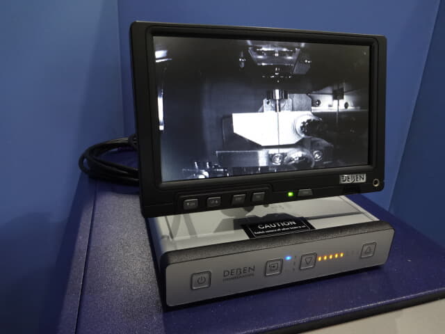 日立　卓上電子顕微鏡　ＴＭ３０３０