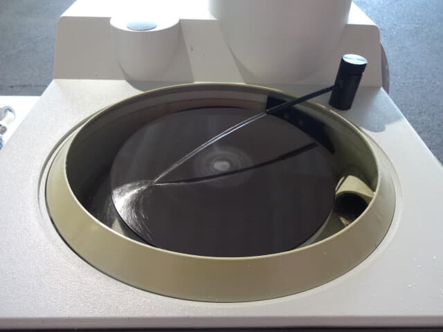 ストルアス 試料研磨機 TegraPol-11