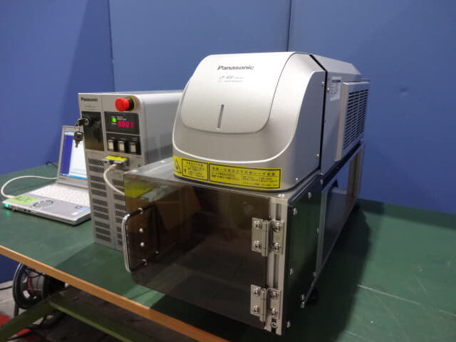 パナソニック CO2レーザーマーカー中古 LP-420S9U