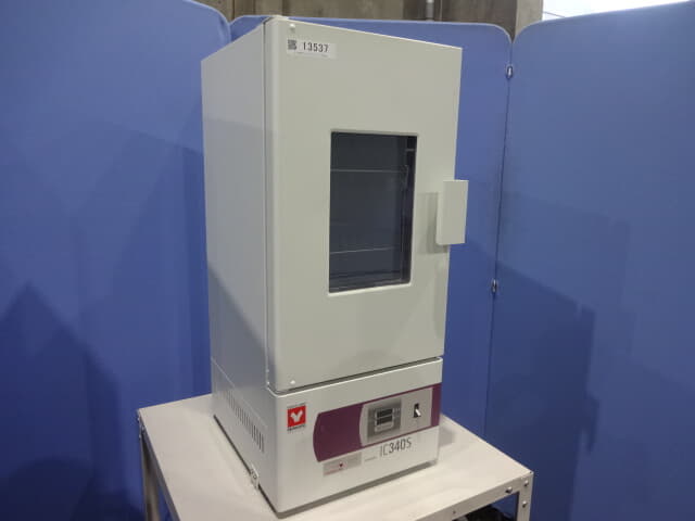 yamato Incubator IC340S 