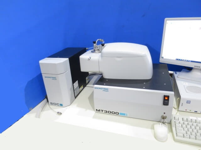 中古 ﾏｲｸﾛトラック レーザー回折散乱式粒子径分布測定装置 MT3200