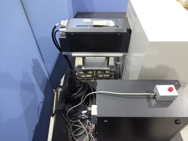 キーエンス　３ＡＸＩＳＣＯ２レーザーマーカー　ＭＬ－Ｚ９５１０