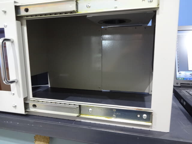 キーエンス　３ＡｘｉｓＣｏ２レーザーマーカー　ＭＬ－Ｚ９５１０