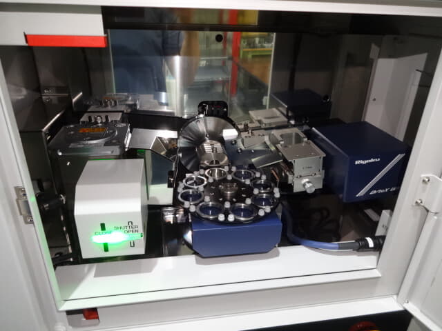 リガク　デスクトップｘ線回折装置　ｍｉｎｉｆｌｅｘ６００－ｃ