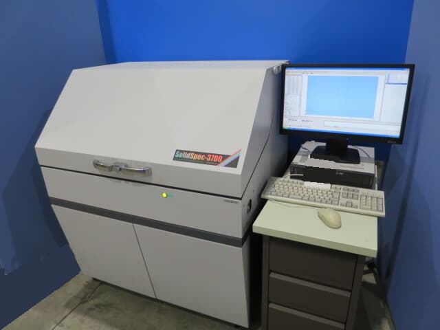 中古 島津 UV-VIS近赤外分光光度計 ｓｏｌｉｄｓｐｅｃ３７００